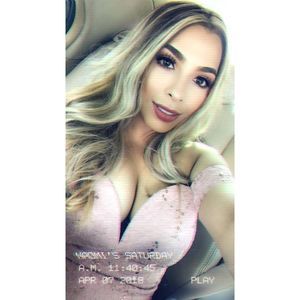 Meet your Posher, Naomi